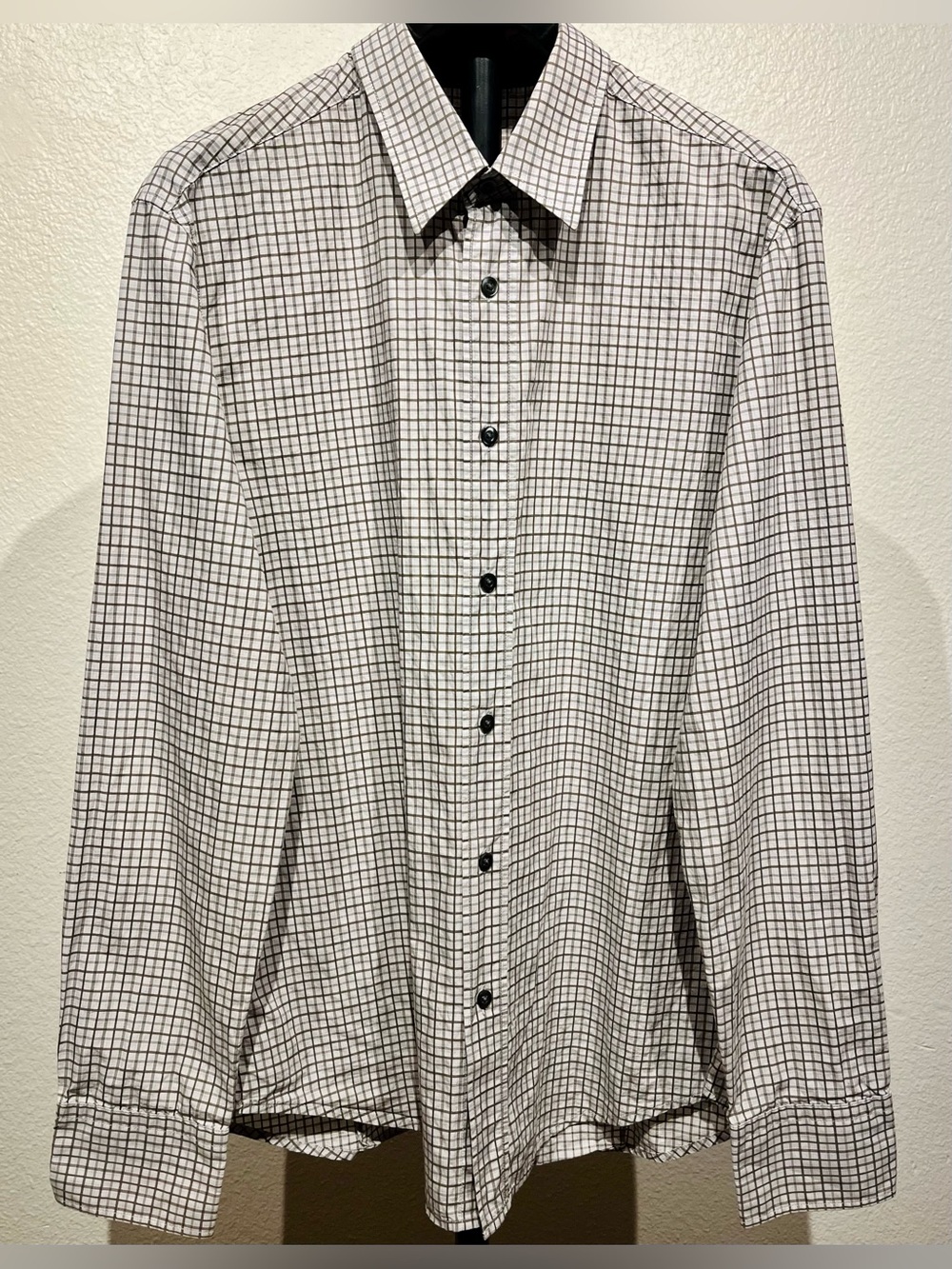 Hugo Boss White Dress Shirt with Black Grid Check Pattern - Size L (Men’s)